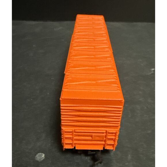Life Like Trains 8480 HO Scale TPIX 576 50' Box Car Tropicana Orange - Picture 5 of 9